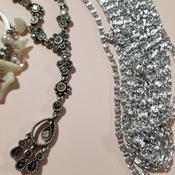 Collection of Jewelry - Picture 4 of 8